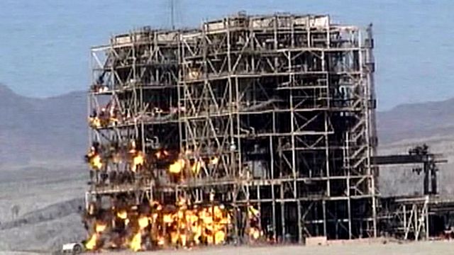 Implosion levels Nevada power plant