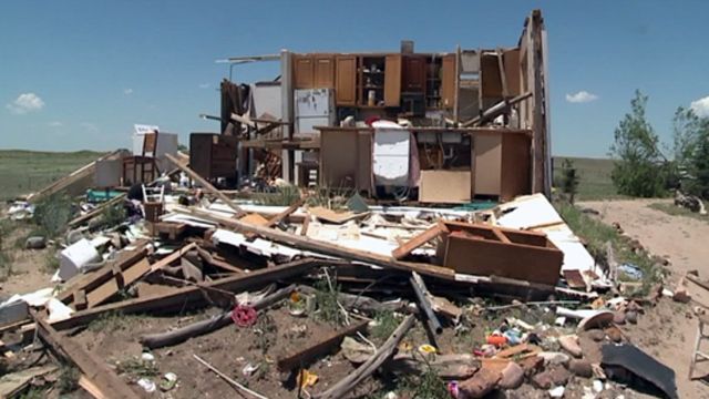 Tornado surprises homeowners in Colorado