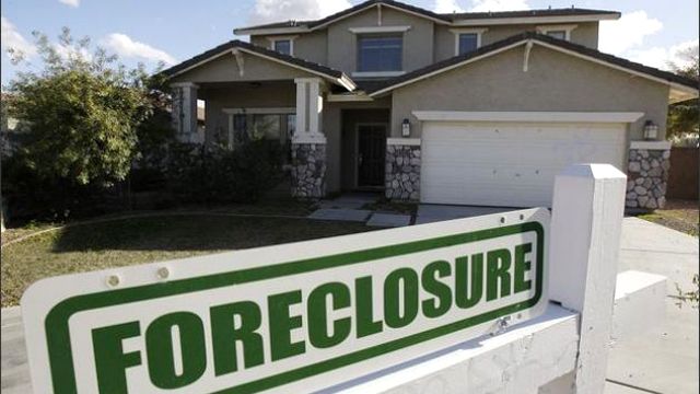 5 tips for buying a foreclosed home