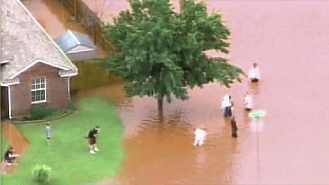 Oklahoma Teen Rescued From Flooding House