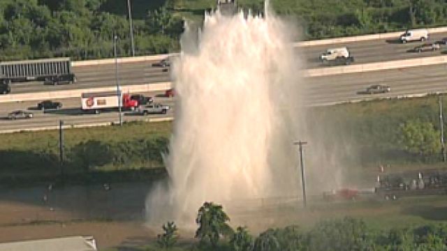 Water Main Break Gives Commuters Quite a Show