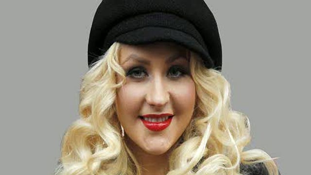 Aguilera Angering 'Voice' Judges?