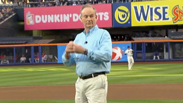  O'Reilly Throws Out First Pitch