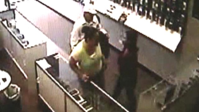 Clerk, Customer Attack Armed Robber