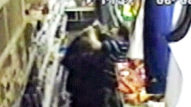Clerk Battles Gunman in Convenience Store
