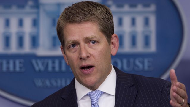 WH defends decision to hold Fast & Furious documents