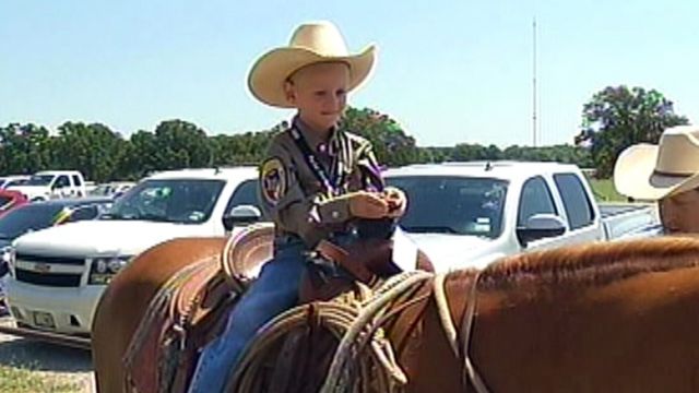 Texas sheriff grants sick child’s cowboy wish