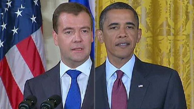 Obama, Medvedev Hold Joint News Conference