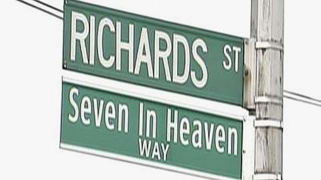 Should ‘Heaven’ Sign Stay Up?