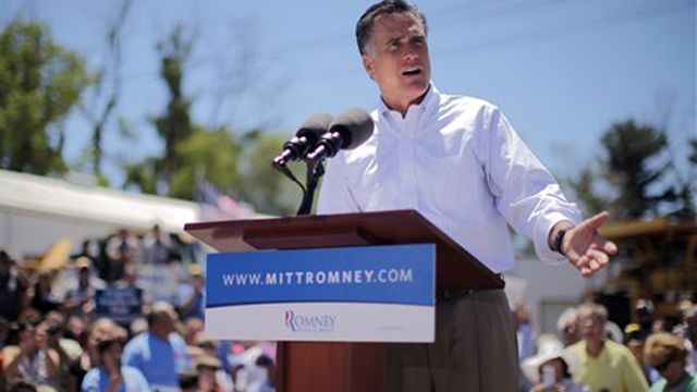Romney, White House battle on ObamaCare