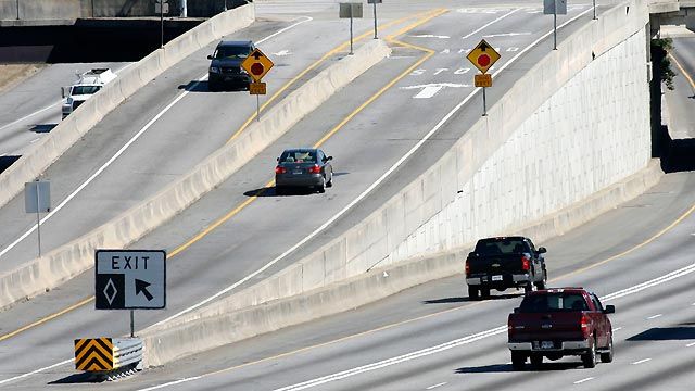 Lawmakers pass highway bill before holiday break