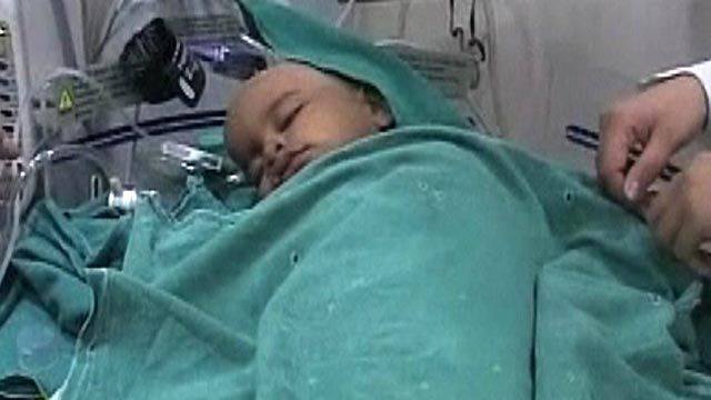 Around the World: 2-year-old trapped in 25-foot hole