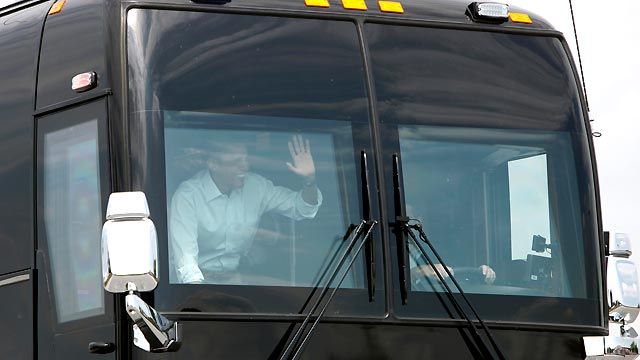 President kicks off Midwest bus tour