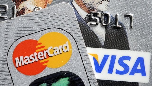 Don't fall for these credit card traps