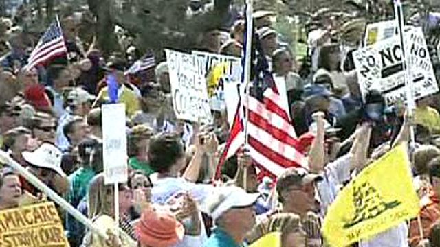 Civil Rights Group Targets Tea Party