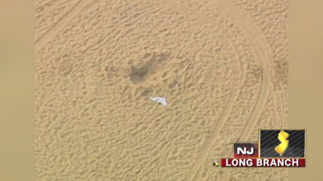 Across America: Sand tunnel collapses on child in New Jersey