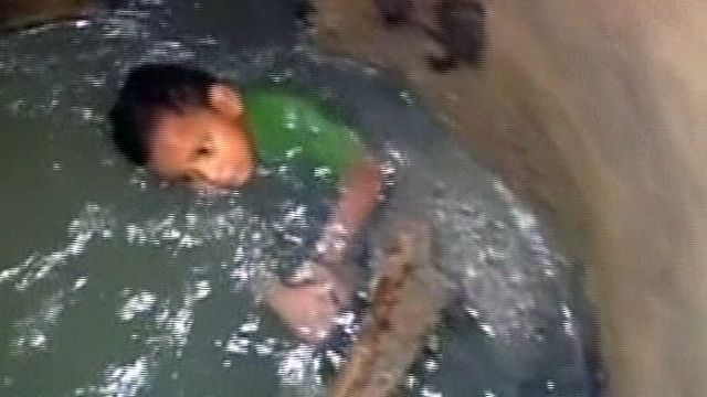 Colombian Toddler Rescued from Sewer Pipe