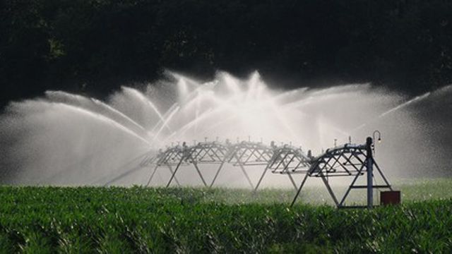 Irrigation equipment in high demand due to Midwest drought