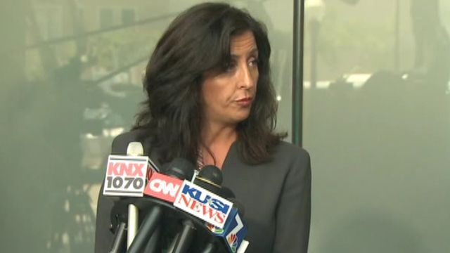 Holmes family attorney holds press conference