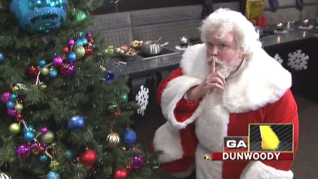Across America: Trouble for Santa Claus at Disney World