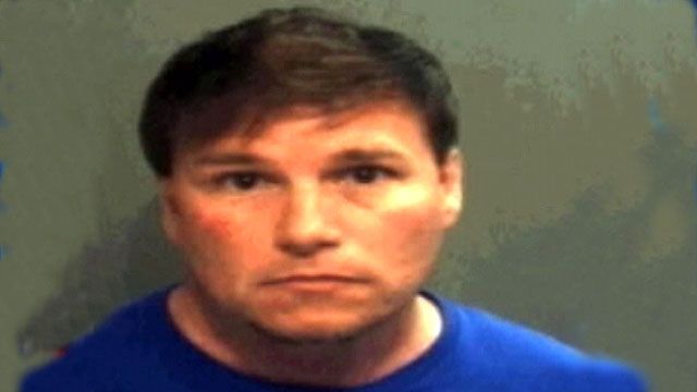 Priest arrested for soliciting teenage girl