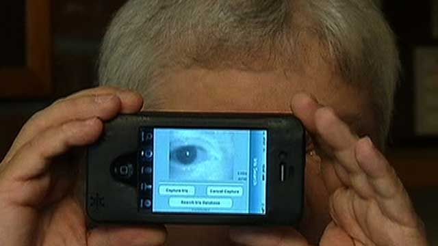 Cops Turn to Facial Recognition Device