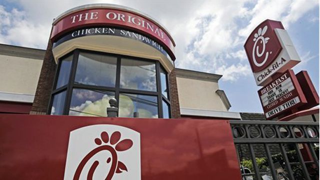 New controversy over politicians plans to block Chick-fil-A