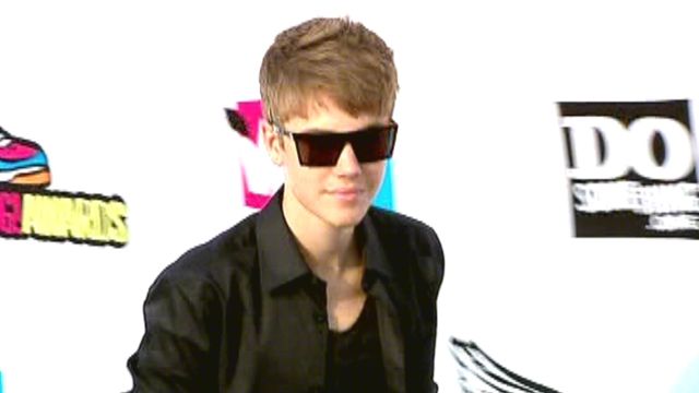 Hollywood Nation: Bieber gets scolded