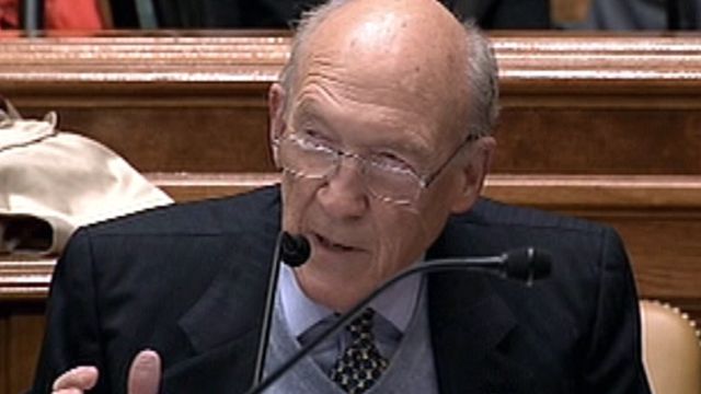 Alan Simpson: Americans 'Disgusted with Both Parties'