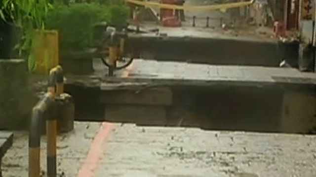 Video: Deadly Sinkhole in Taiwan
