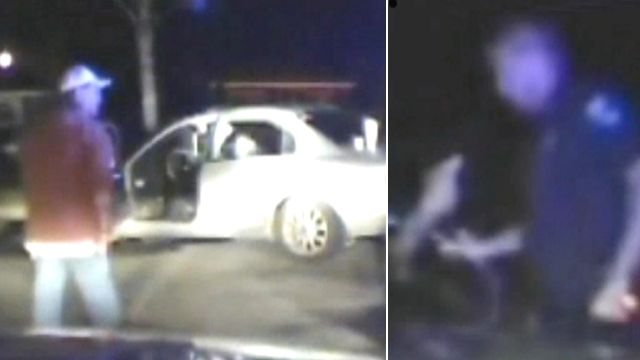 Graphic video: Man shoots cop in face