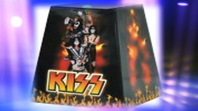 Hollywood Nation: Kiss Looks to Rock the Mortuary Business