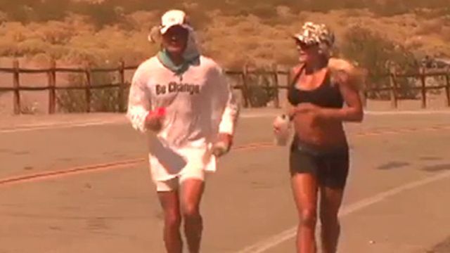 Death-Defying Marathoners Race in Desert Heat