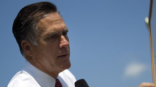 Obama campaign offers deal for Romney to release taxes