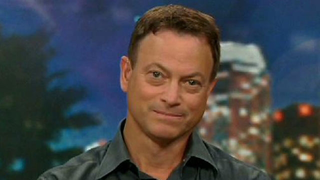 Gary Sinise Jams for a Good Cause