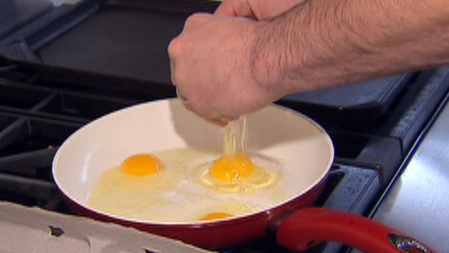 Report: Eating egg yolks could be as dangerous as smoking