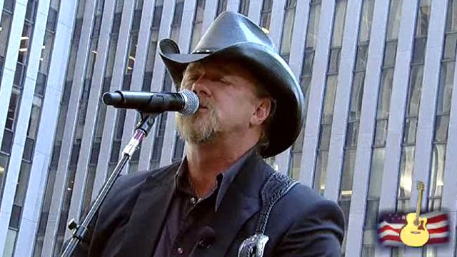 Trace Adkins Performs 'This Ain't No Love Song'