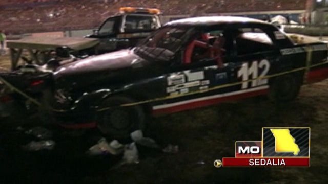 Across America: Car crashes into group of spectators in Mo.