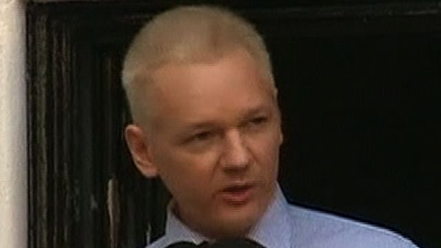Assange Urges U.S. to End 'Witch Hunt'