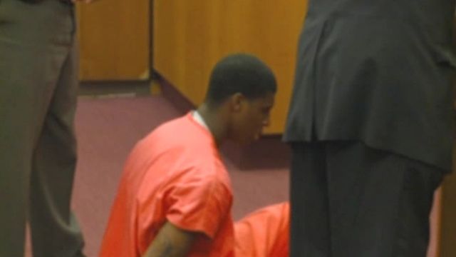 High school basketball star collapses in court