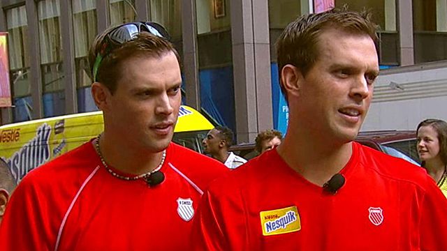 Tennis twins partner with FDNY for charity