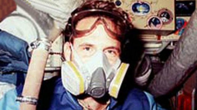 Astronaut's Story Offers Hope for Trapped Miners