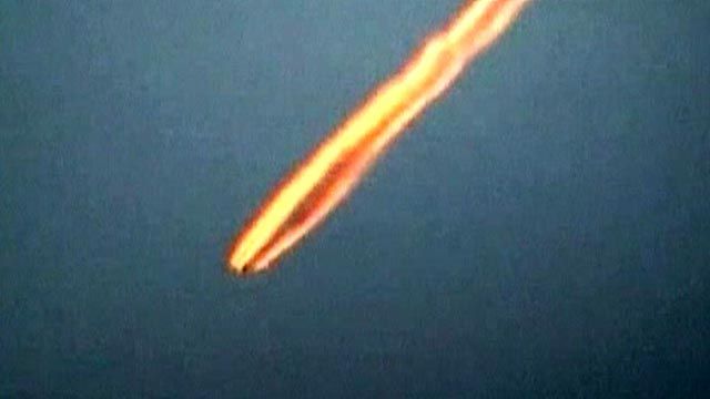 Around the World: Meteorite Lights Up Sky Over Peru