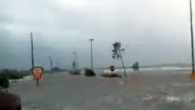 Hurricane Isaac hits Waveland, Mississippi