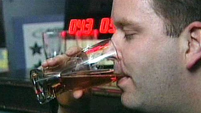 Study Says Drinkers Live Longer