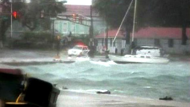 N.C. Island Evacuates Ahead of Earl