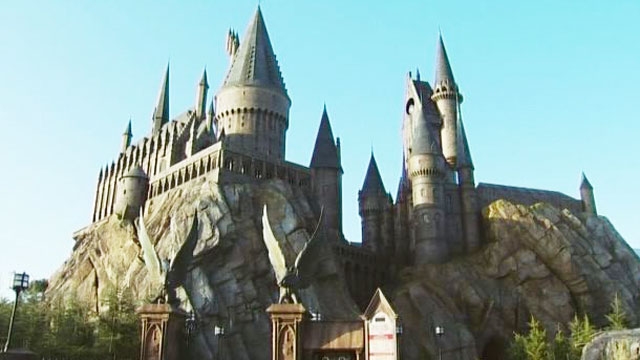 The Wizarding World of Harry Potter In 5