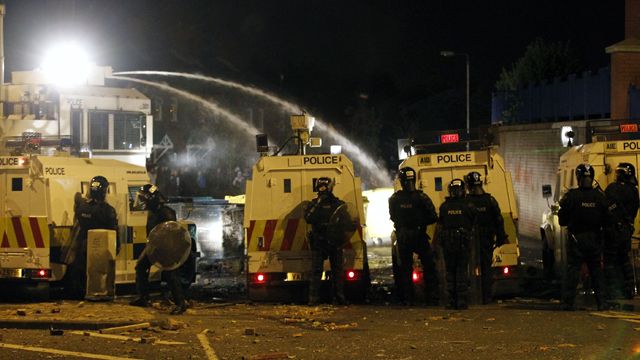 Around the World: Rioters clash in Northern Ireland