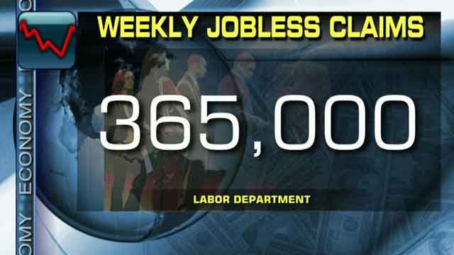 Weekly jobless claims down; awaiting August jobs report