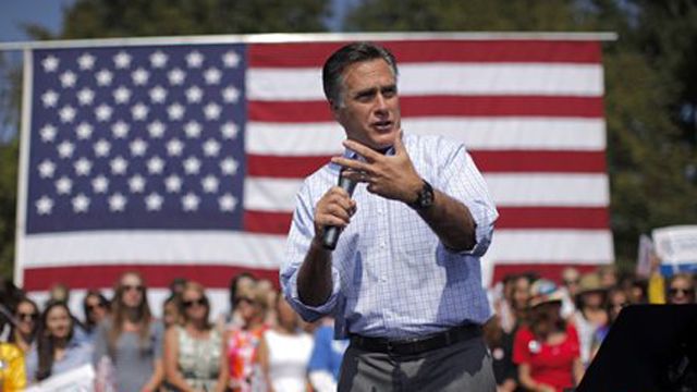 Reporters overheard coordinating Romney questions